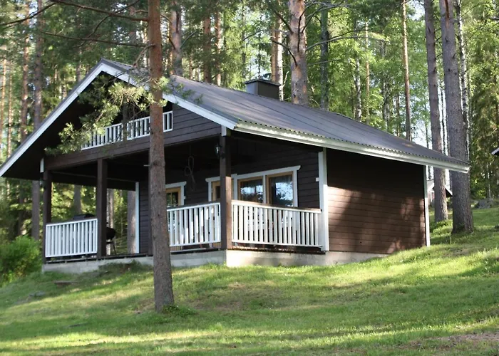 Koivurannan Lomamoekit Maenty Chalet *