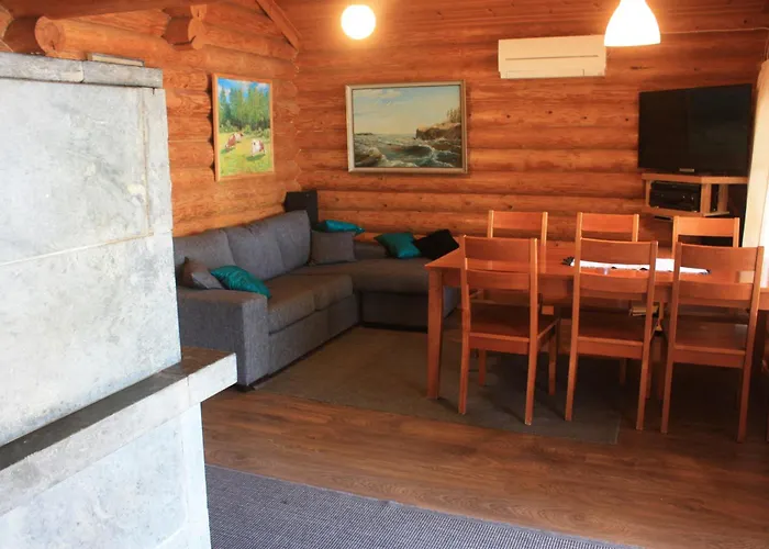 Chalet Koivurannan Lomamoekit Maenty